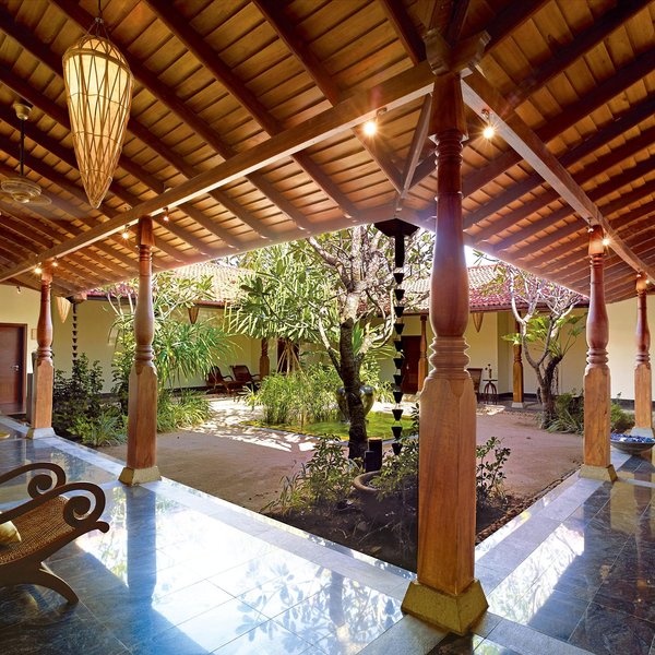 Taj Bentota Resort & Spa 8