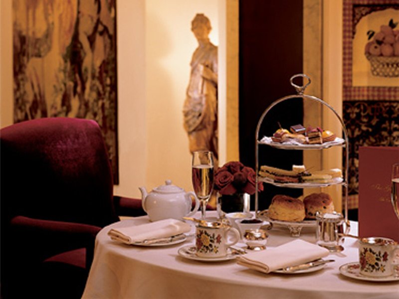The Carlyle 10