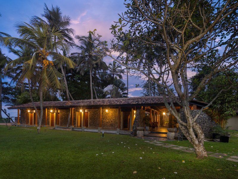 The Eden Resort & Spa 38