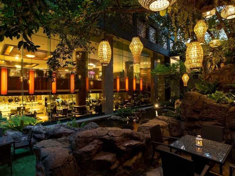 Banyan Tree Bangkok 15