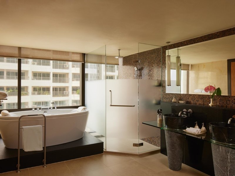 Banyan Tree Bangkok 47