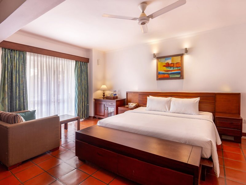The Palms Hotel 40
