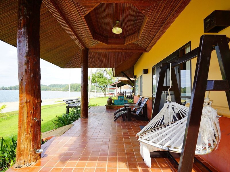 Aiyapura Resort & Spa 5