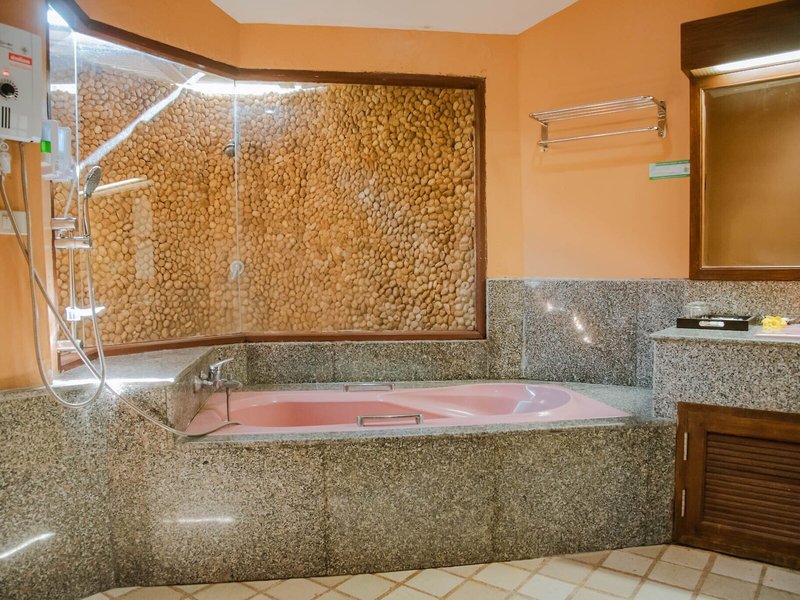 Aiyapura Resort & Spa 43