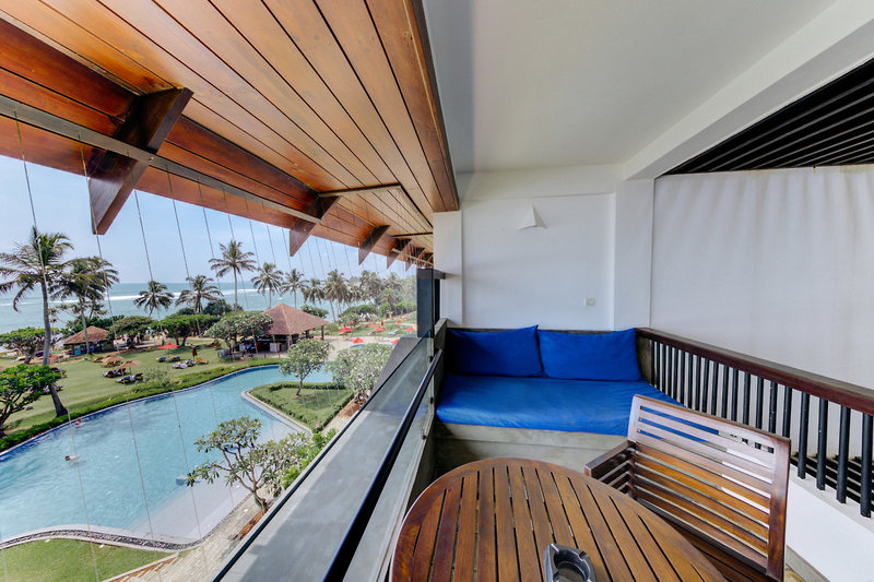 Hikka Tranz by Cinnamon 7