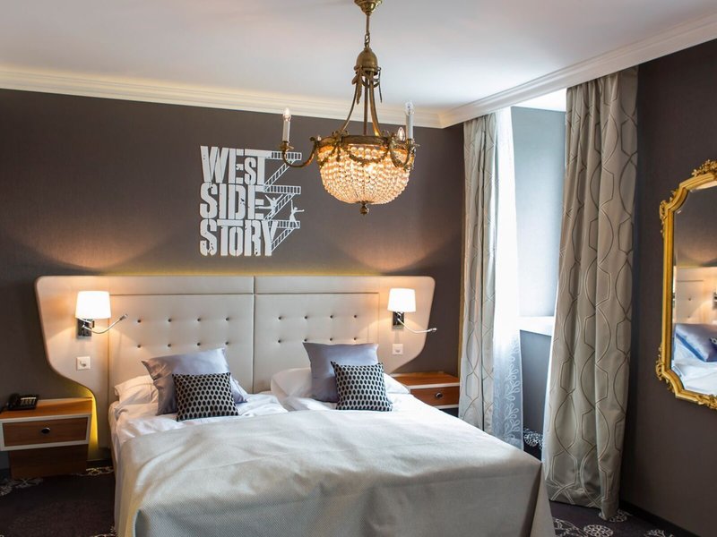 Schweizerhof Luzern 25