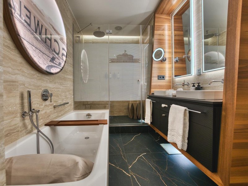 Schweizerhof Luzern 44