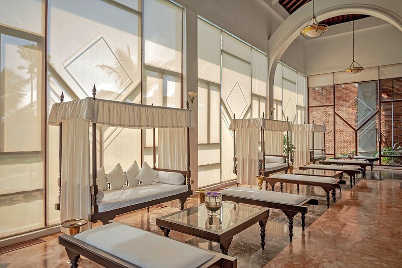 Royal Palms Beach Hotel 12