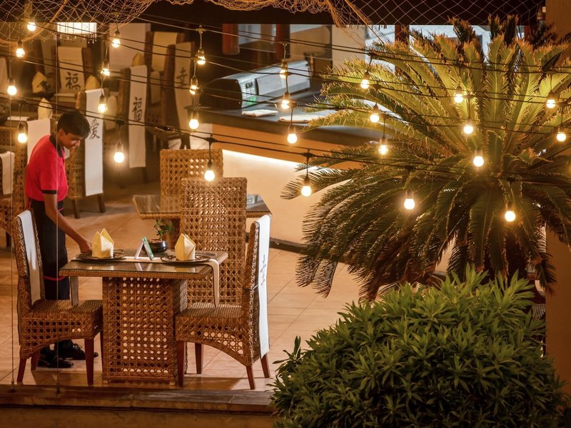 Royal Palms Beach Hotel 31