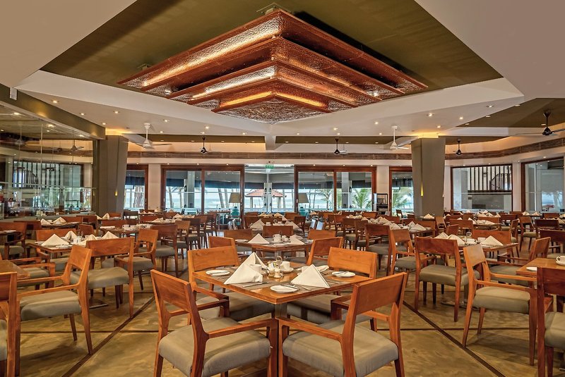 Royal Palms Beach Hotel 17