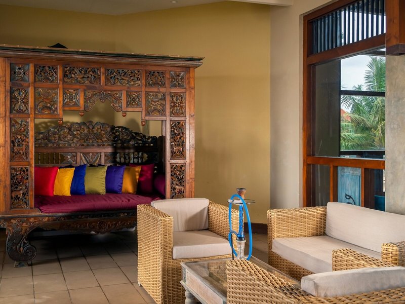 Royal Palms Beach Hotel 8