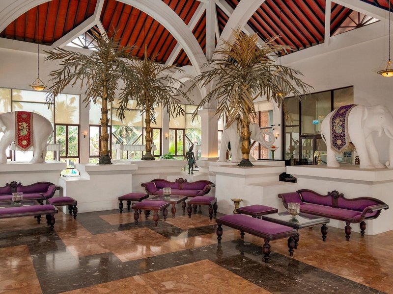 Royal Palms Beach Hotel 9