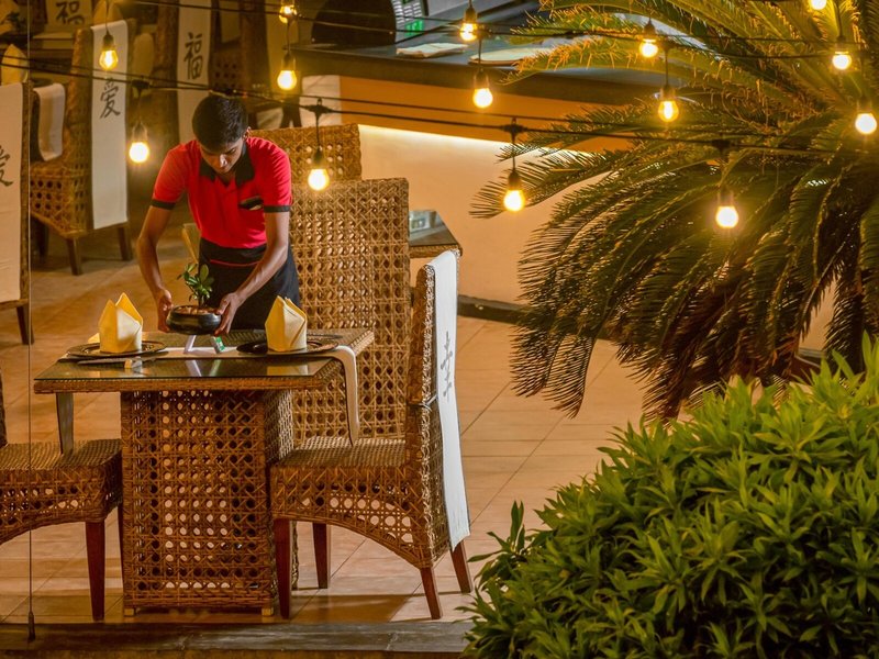 Royal Palms Beach Hotel 32