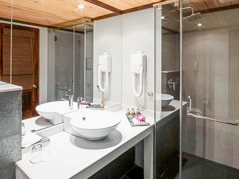 Royal Palms Beach Hotel 47