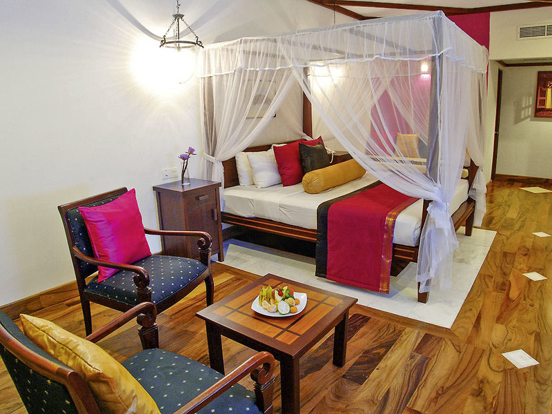 Tangerine Beach Hotel 7