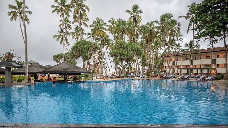 Tangerine Beach Hotel 3