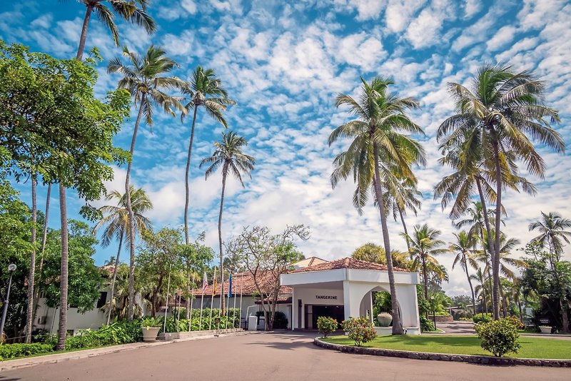 Tangerine Beach Hotel 10