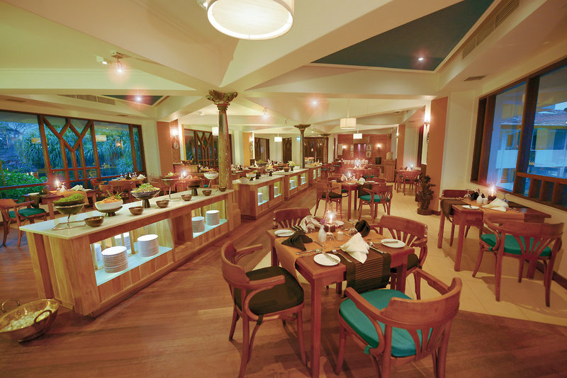 Tangerine Beach Hotel 13