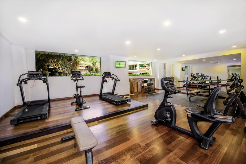 Tangerine Beach Hotel 22