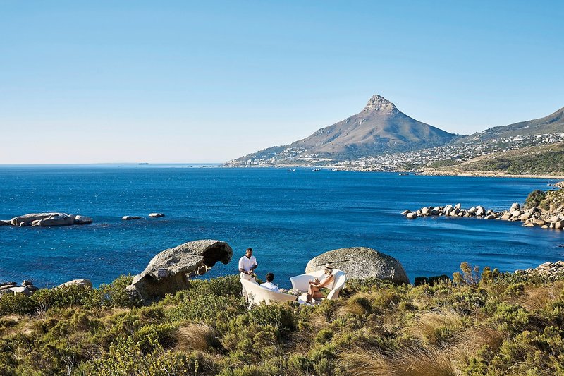 The Twelve Apostles 24