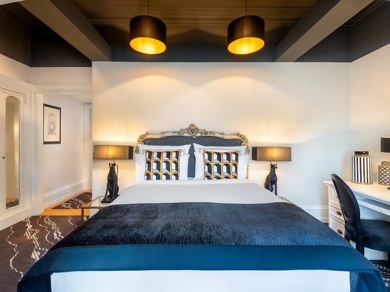 Patrick Hellmann Schlosshotel 32