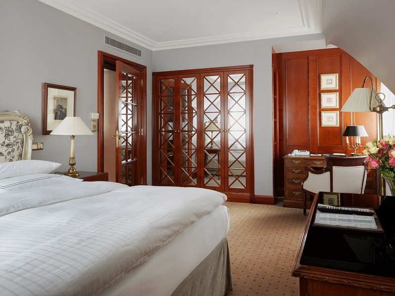 Patrick Hellmann Schlosshotel 46