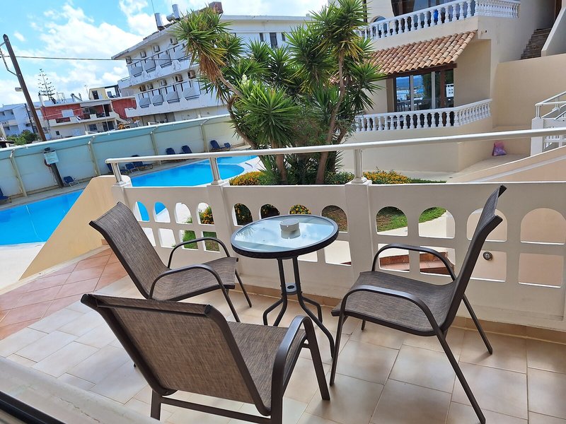 Perla Beach 1