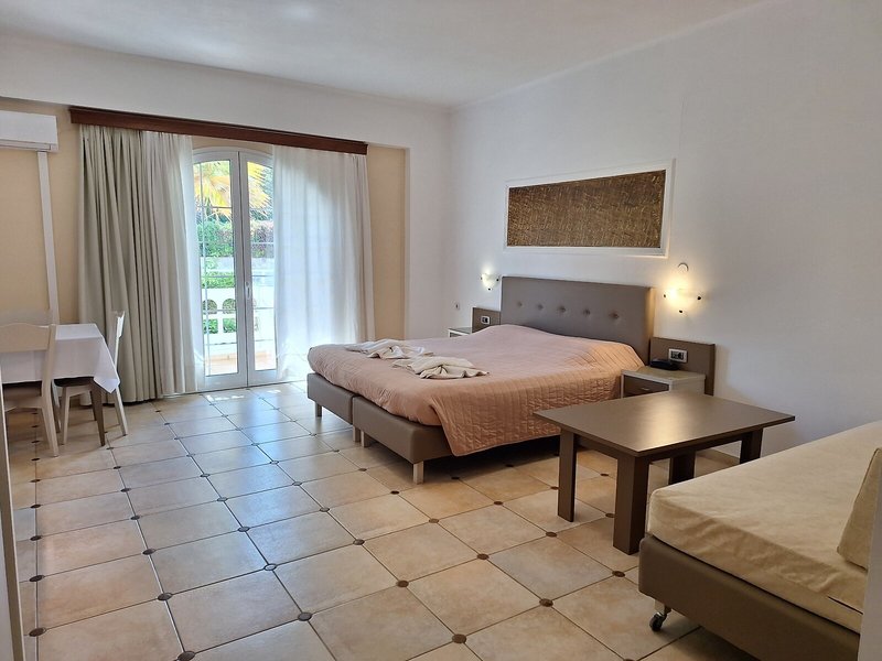 Perla Beach 26