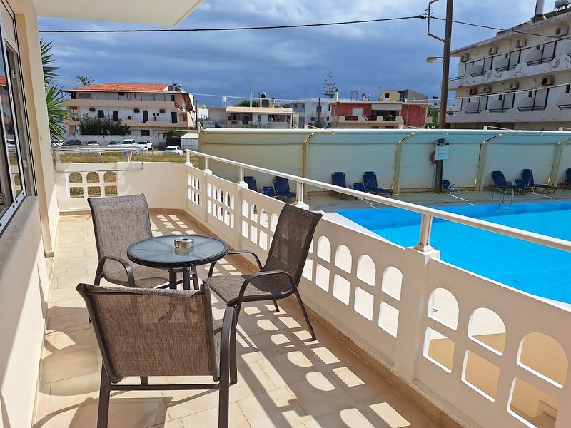 Perla Beach 44