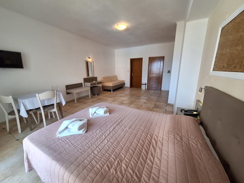 Perla Beach 48