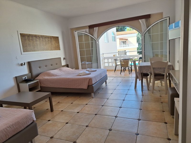 Perla Beach 49