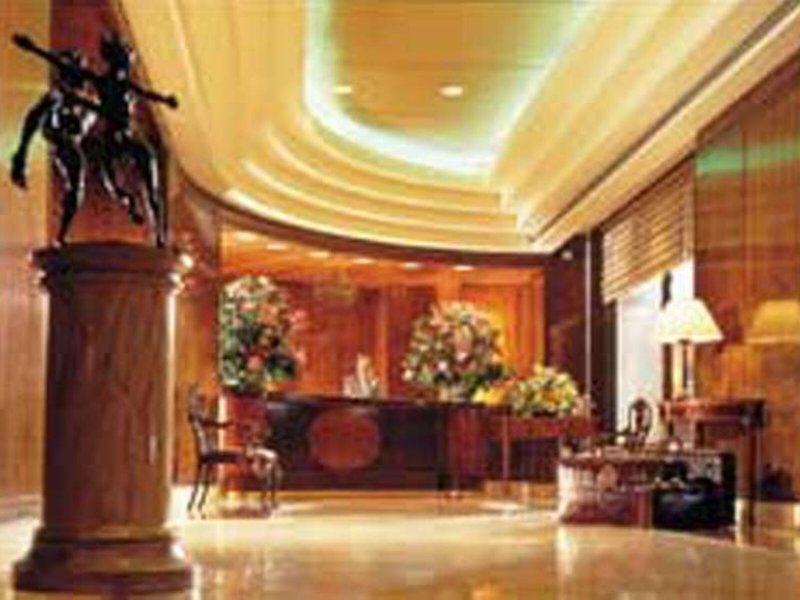 Carlton Tower 14