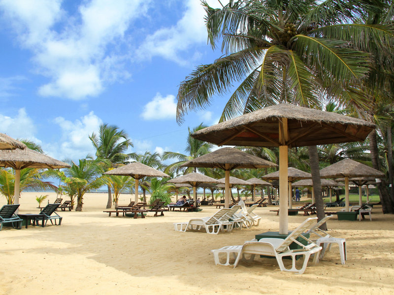 Goldi Sands 11