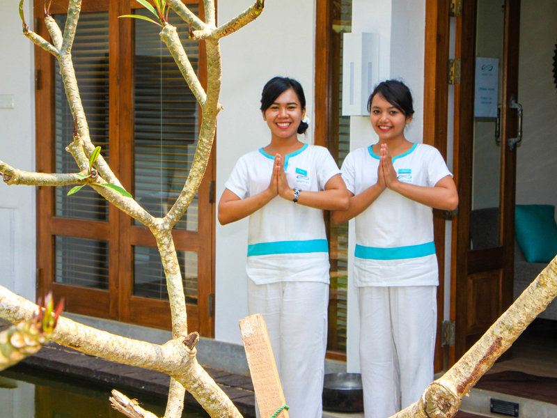 Goldi Sands 25