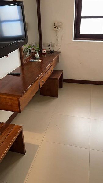Goldi Sands 47
