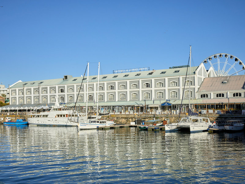 Victoria & Alfred 1 - Exterior