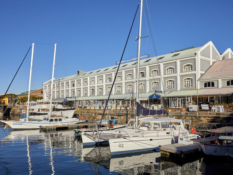 Victoria & Alfred 2 - Exterior