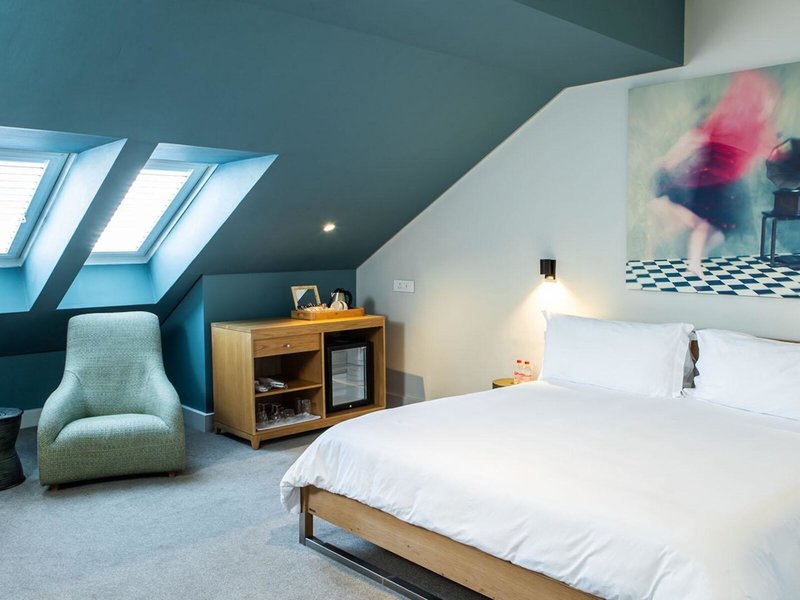 Victoria & Alfred 39 - Room Example