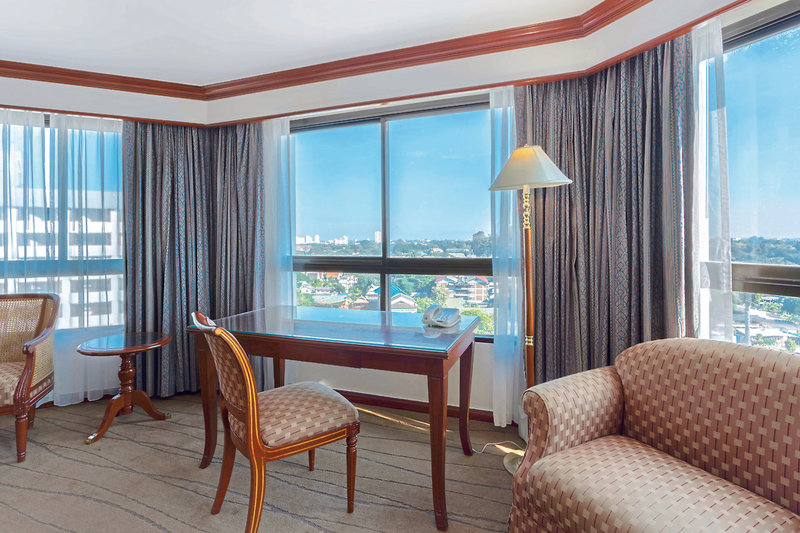 Holiday Inn Chiang Mai 11