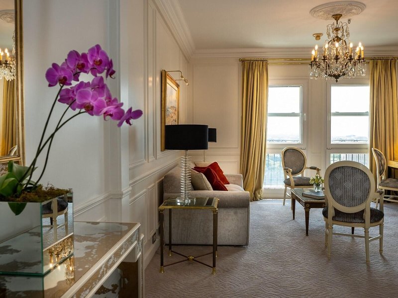 Alvear Palace 11 - Room Example