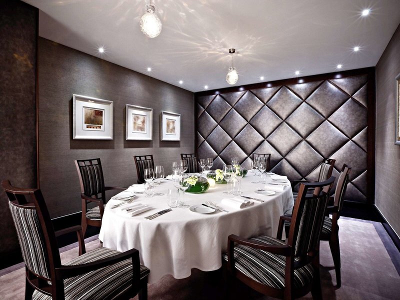 The Fairmont Dubai 30