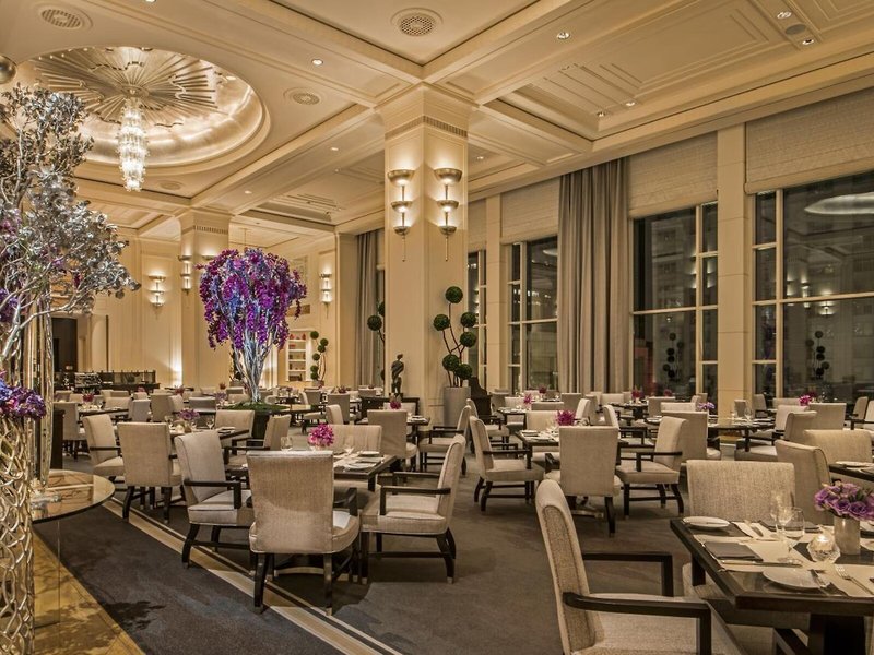 The Peninsula Chicago 7