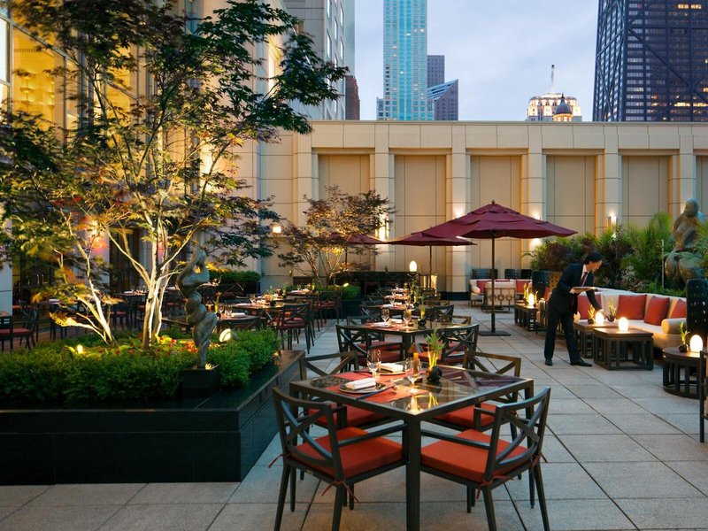 The Peninsula Chicago 11