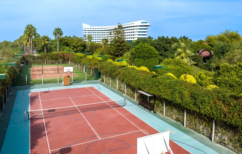 Concorde De Luxe Resort 8