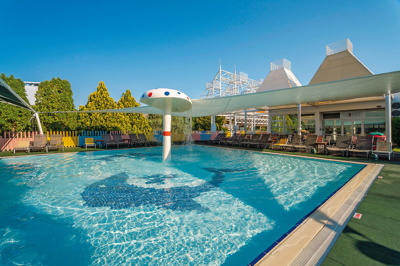 Concorde De Luxe Resort 15