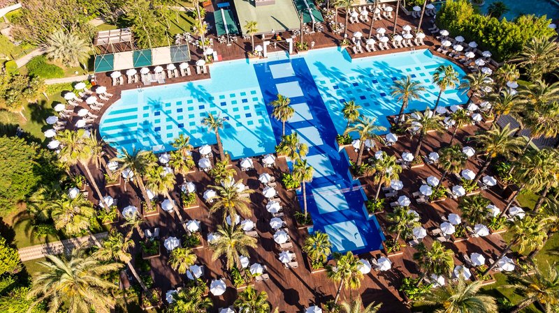 Concorde De Luxe Resort 3