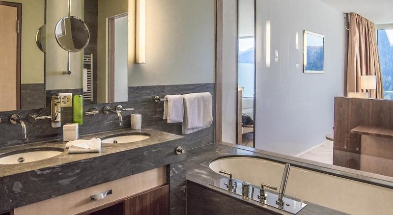 Bellevue Davos 1