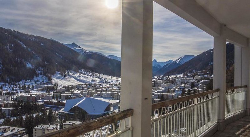 Bellevue Davos 3