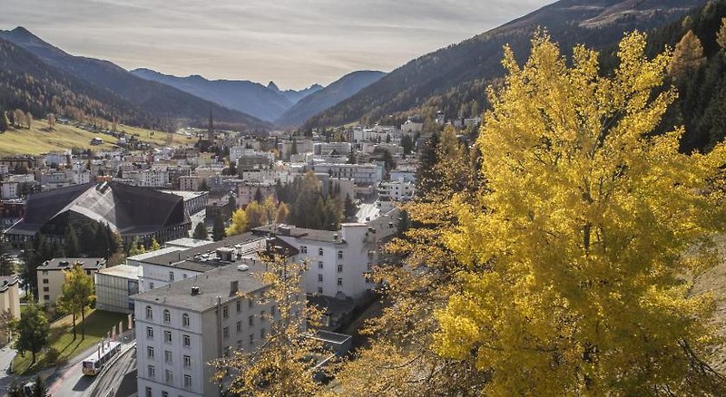 Bellevue Davos 4