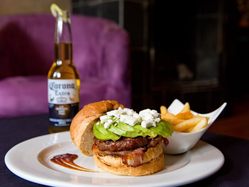 Cape Town Lodge 19